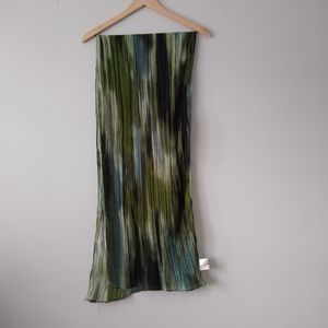 Old Navy Multi-Gree Crinkle Scarf